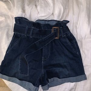 NEW  jean paper bag shorts with belt